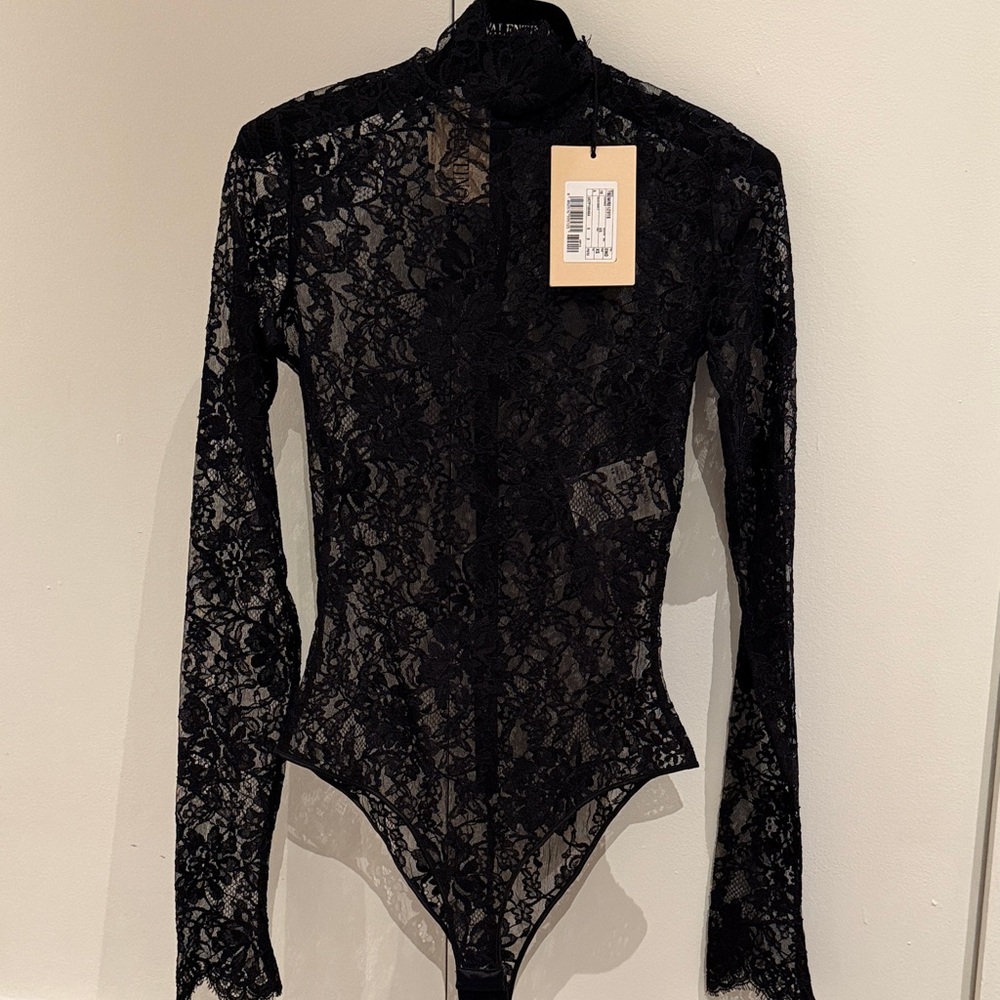 Brand new Valentino Garavani floral Black Lace Bodysuit size XS